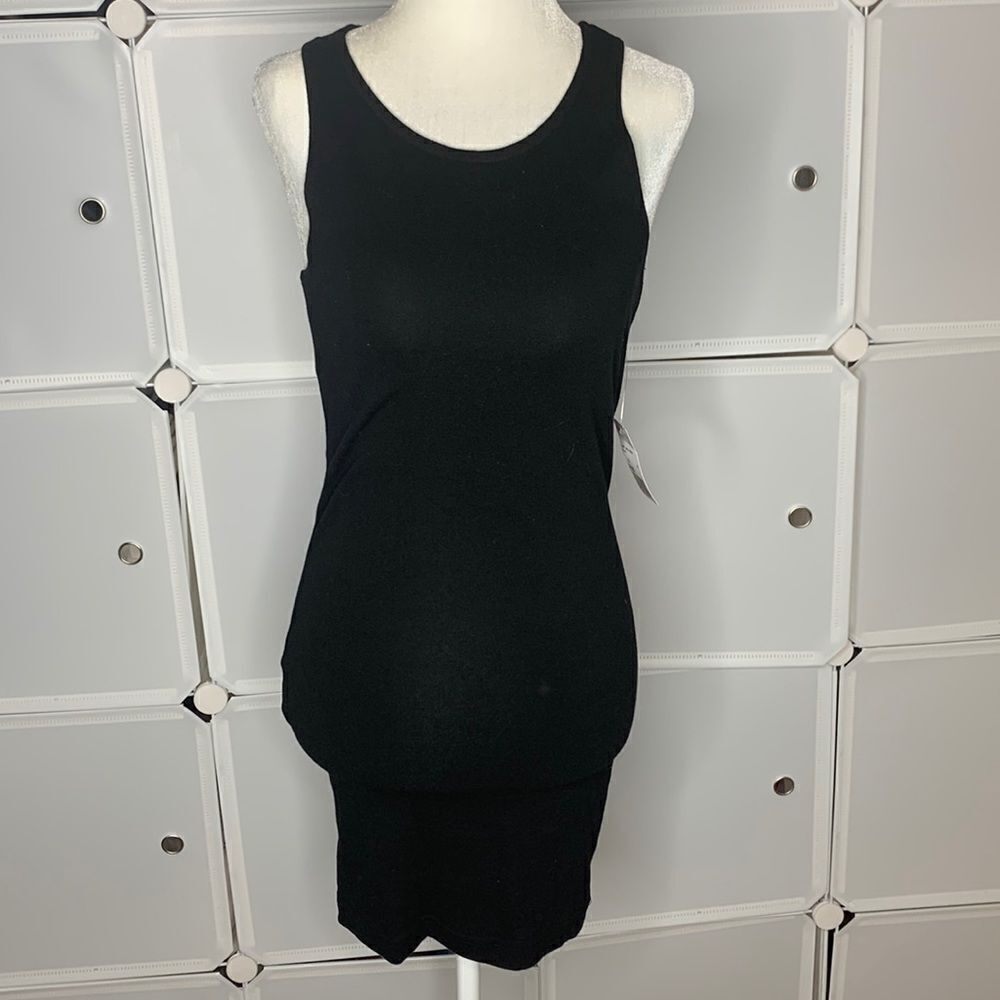Forever 21 Essentials Black Sleeveless Bodycon Mini Dress Size Small